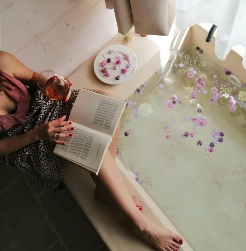 Dimora Sighe, Exclusive Rural Villa With Hot Tub In The Bedroom อเลซซาโน ภายนอก รูปภาพ