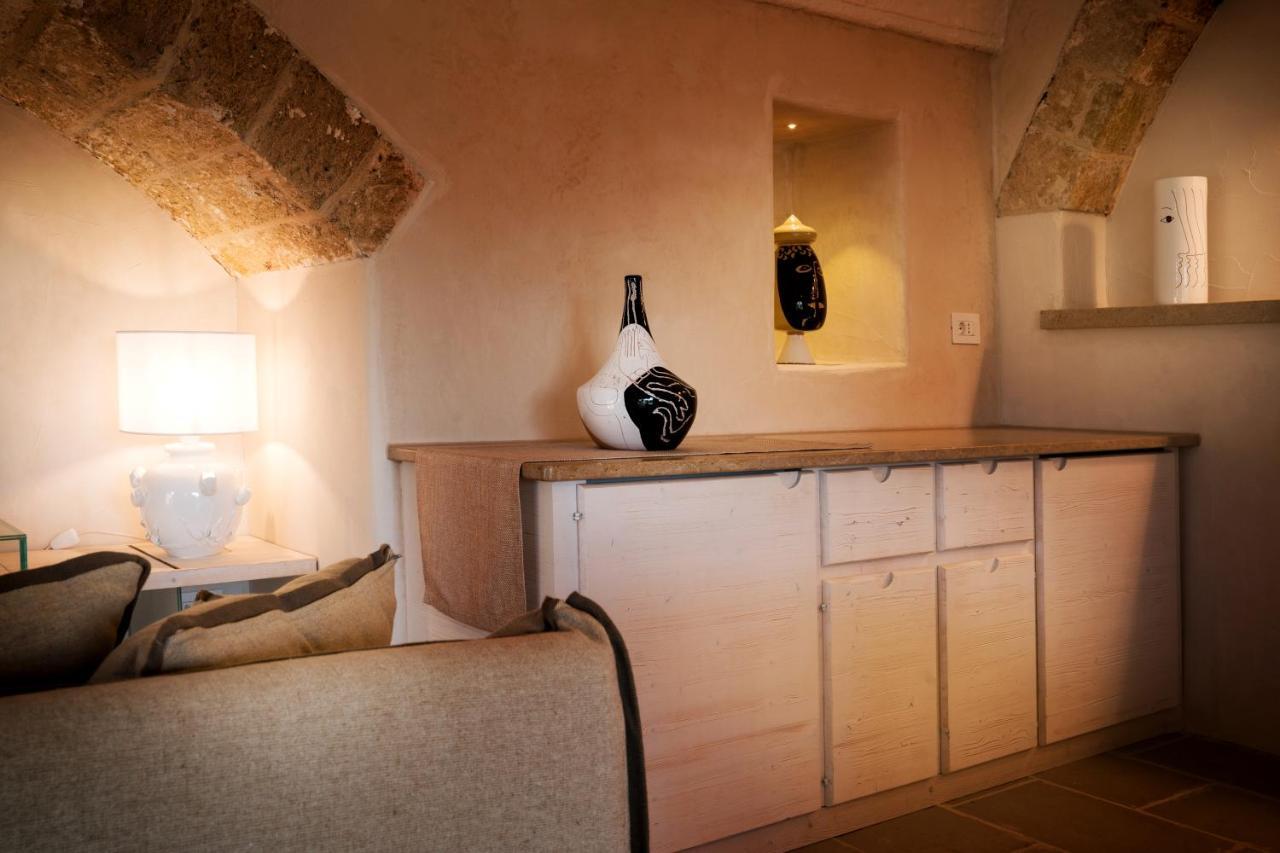 Dimora Sighe, Exclusive Rural Villa With Hot Tub In The Bedroom อเลซซาโน ภายนอก รูปภาพ